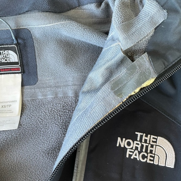 The North Face Summit Series GORE-TEX Soft Shell Jacket – Women’s XS - Picture 7 of 10